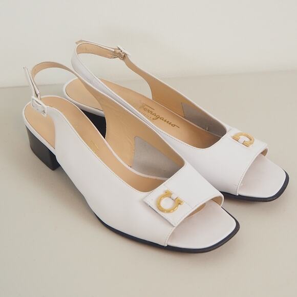 Salvatore Ferragamo White Leather Logo Accent Peep Toe Heel Women's Size 9.5R - Picture 1 of 11
